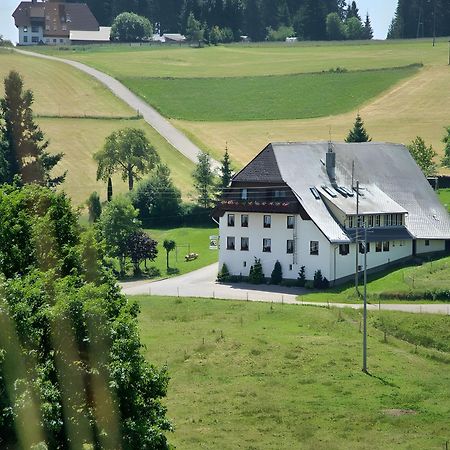 Gasthaus Pension Zum Löwen Grafenhausen Exterior foto